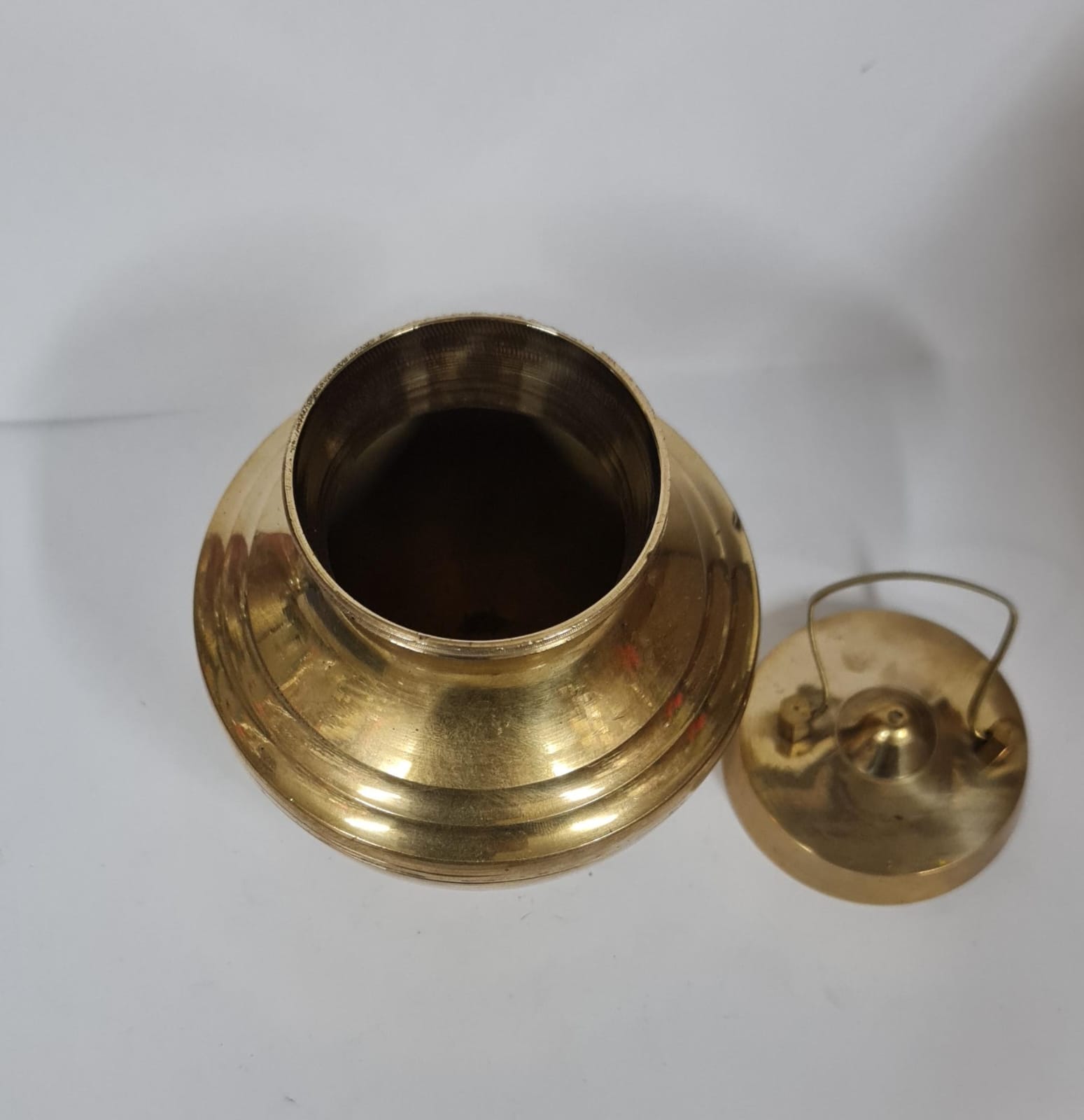 Brass Lottery Kalash / Brass Kalasham Sombu