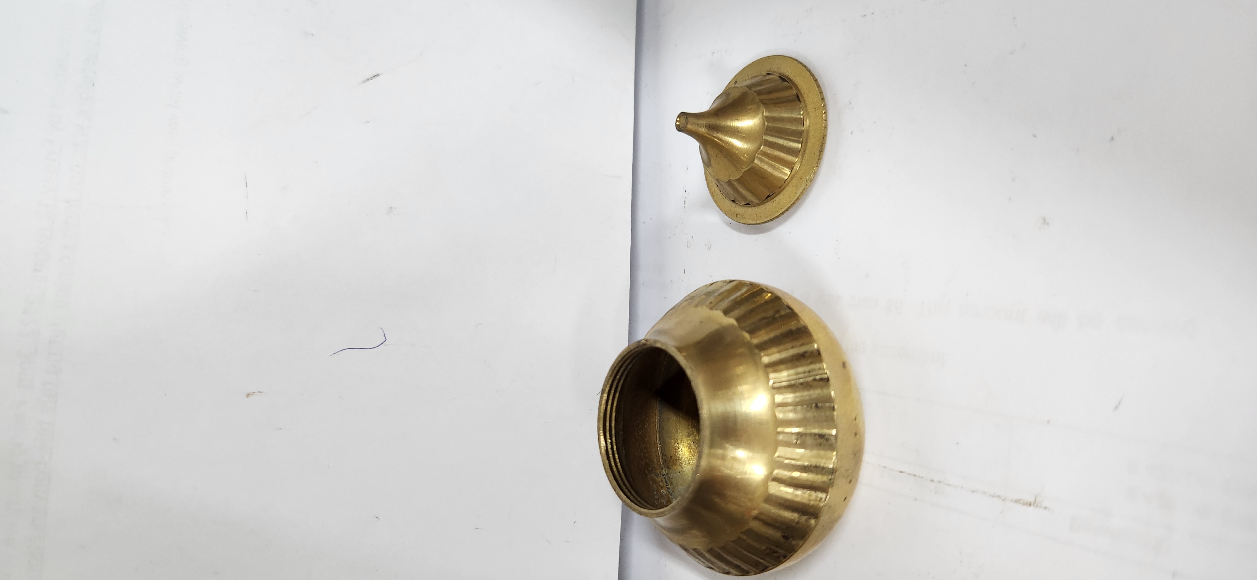 BRASS KUM KUM HOLDER - Height 6cm