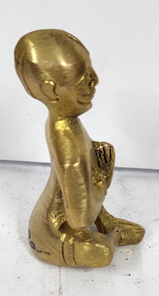 VASTU DEVTA (S) size - W 4cm x H 6cm