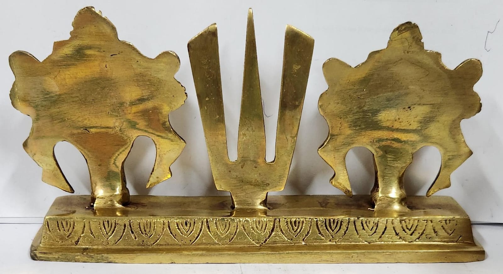 HEAVY BRASS SANKH CHAKRA NAMAM - (L) W 20.2CMx H 10.2CM WEIGHT 1.2KG