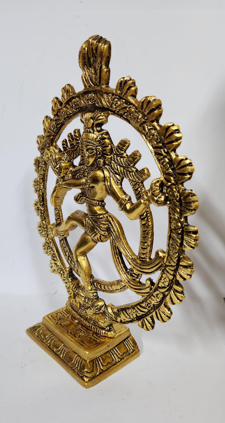 White etal Nataraja Statue - Large - 20.3 cm (H)