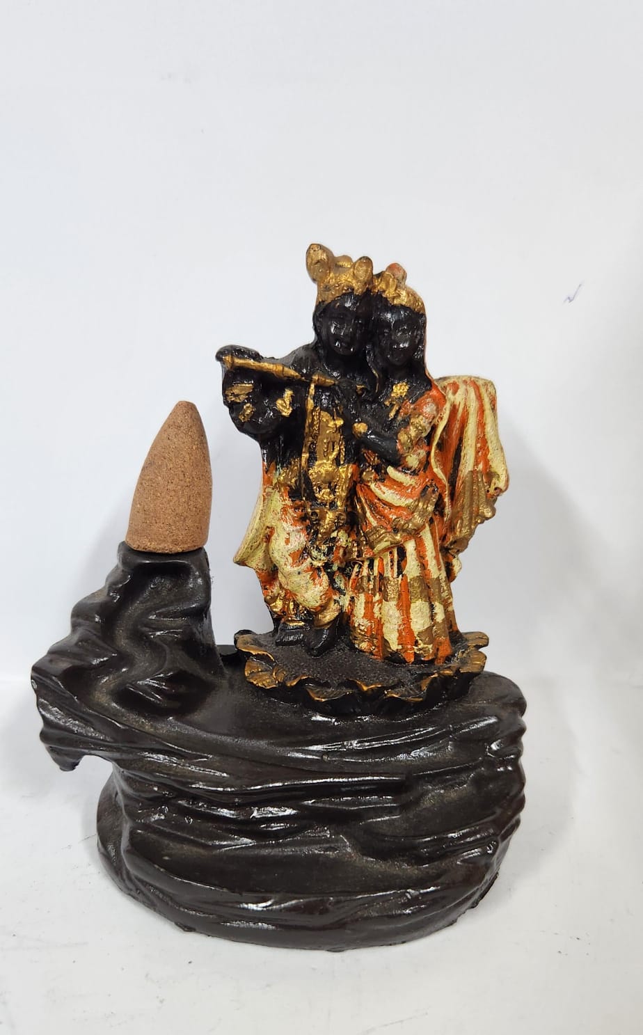 RADHA KRISHNA SMOKE REVERSE FOUNTAIN (S) - H 10.6 CM
