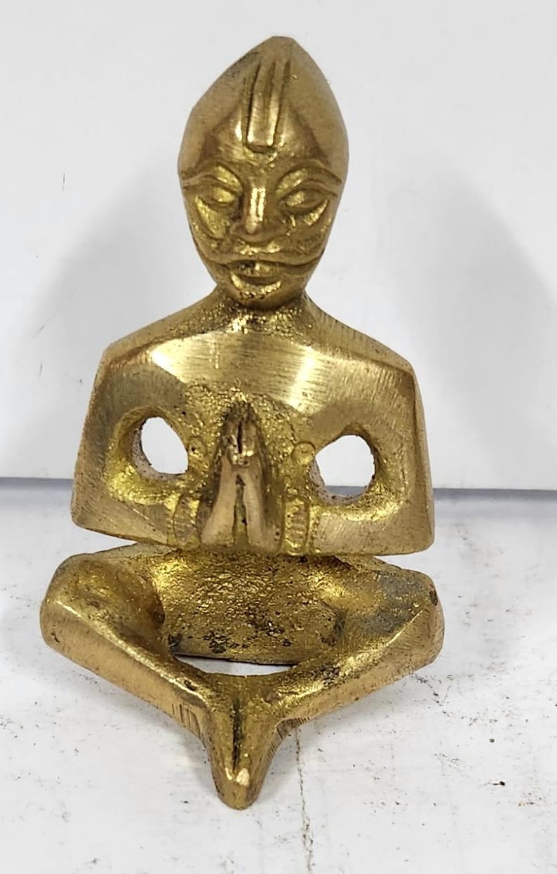 VASTU DEVTA (S) size - W 4cm x H 6cm