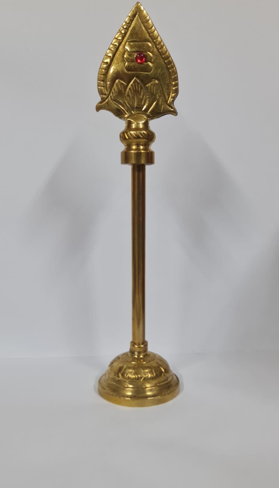 Solid  Brass Vel With Base - Medium - 20.5 CM (H)